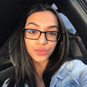 Meet your Posher, Jaylene